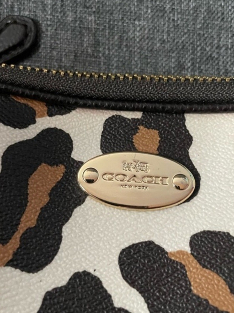 Coach Mini Cross Body Bag in Black, Brown and Cream Leopard Print - Picture 2 of 8